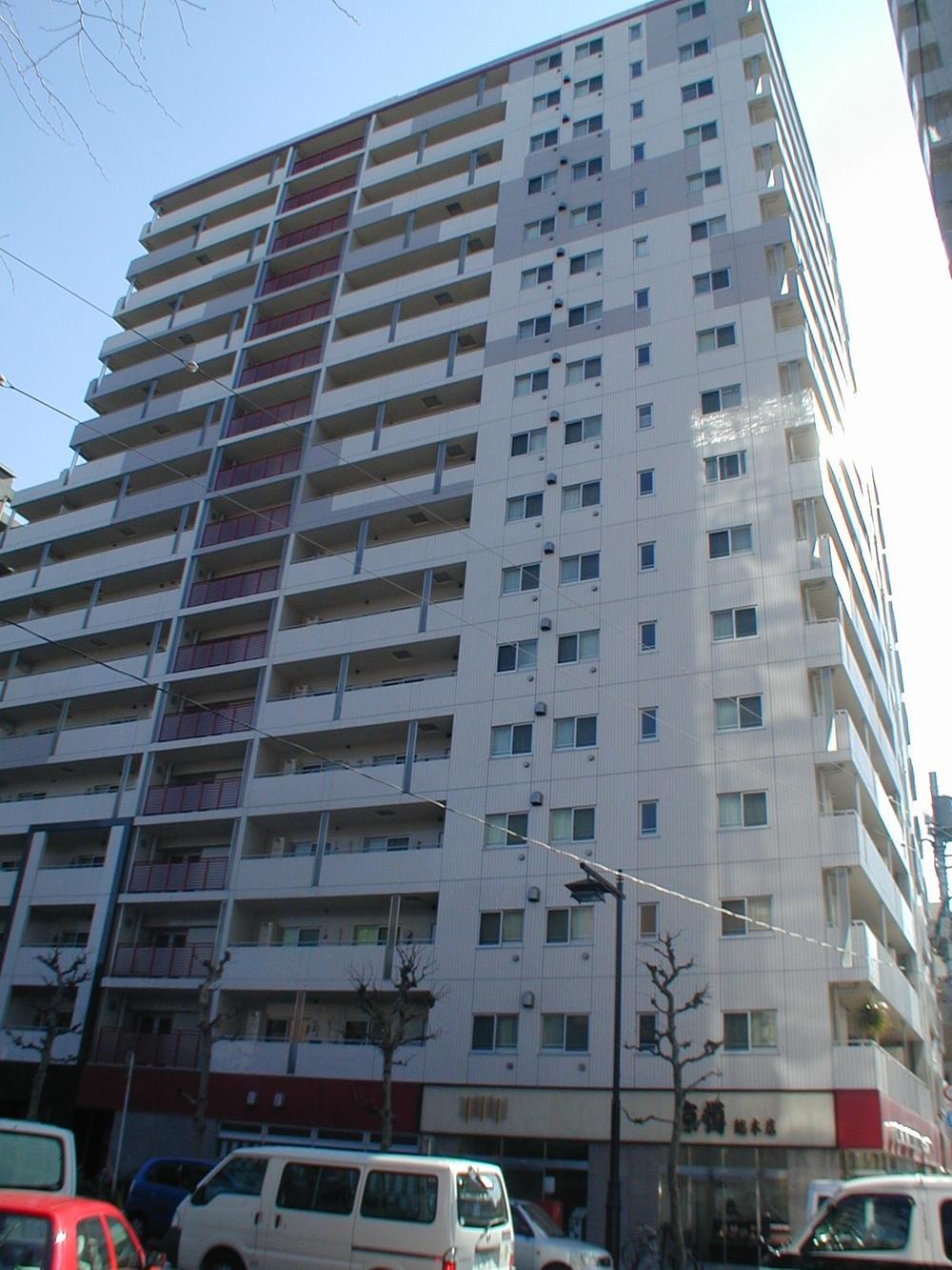 Local appearance photo. Local (10 May 2013) Shooting