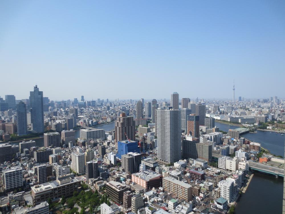 View photos from the dwelling unit. View from the site (December 2013) Shooting