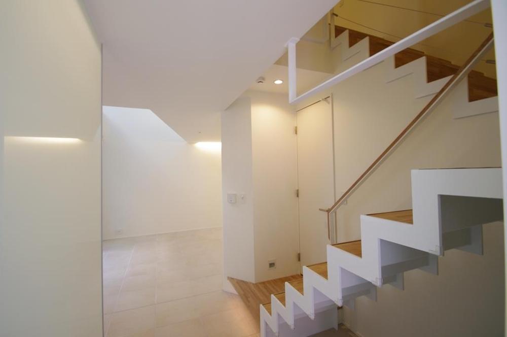 Other introspection. Indoor (11 May 2013) Shooting