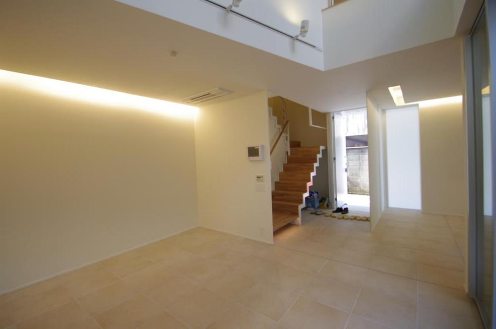 Other introspection. Indoor (11 May 2013) Shooting