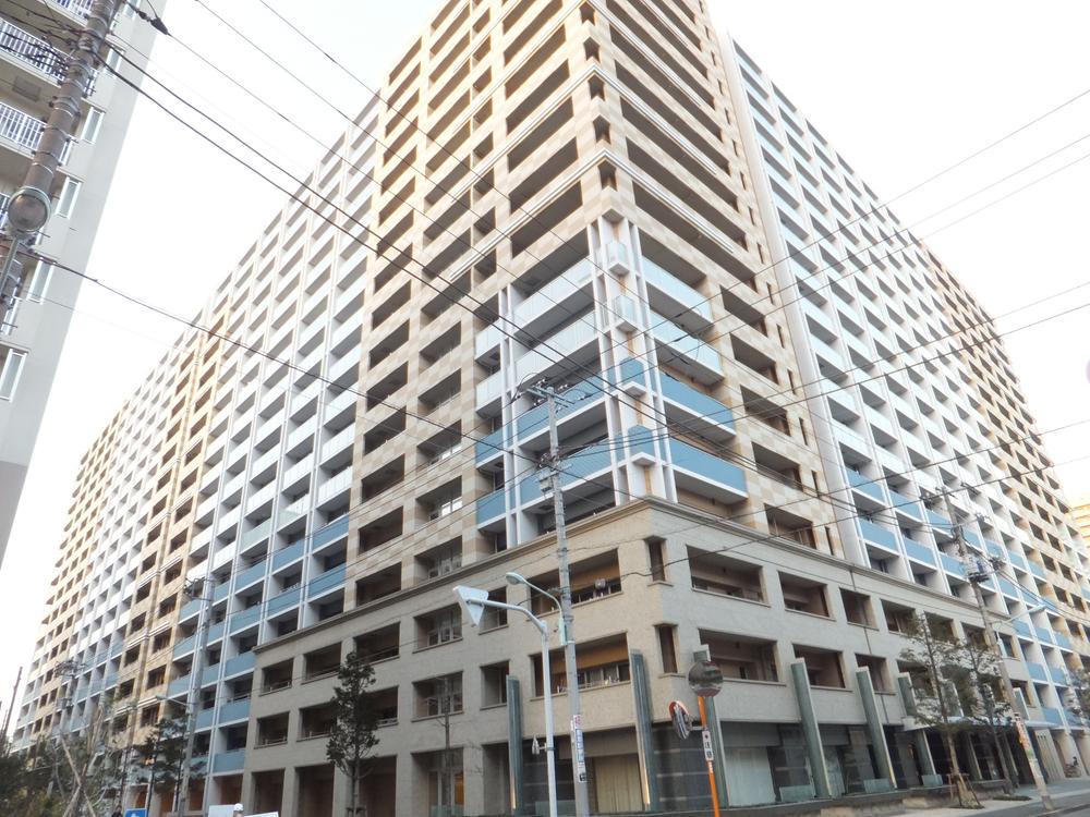 Local appearance photo. Local (10 May 2013) Shooting