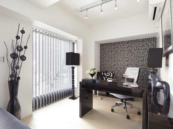 Living.  [Western-style (2)] living ・ Western-style, which led in the dining and movable partition door (2). Or in a space where a certain sense of unity with the LD to Akehanashi, Use various.