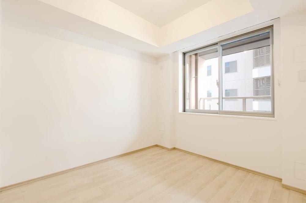 Non-living room. Indoor (11 May 2013) Shooting