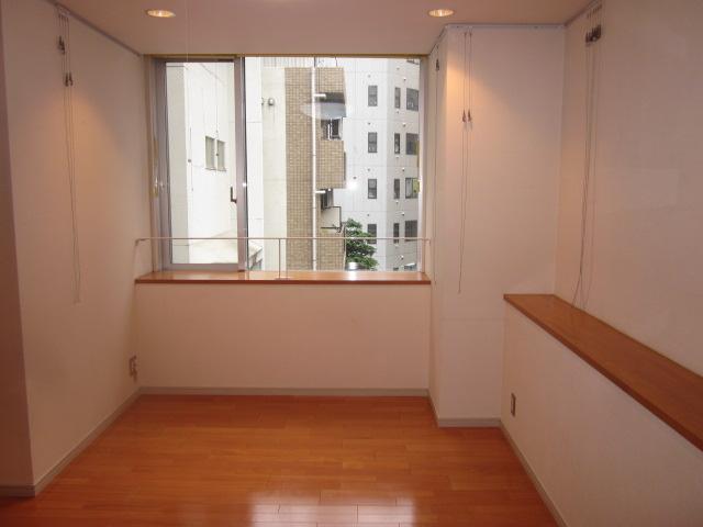 Living. Indoor (10 May 2013) Shooting