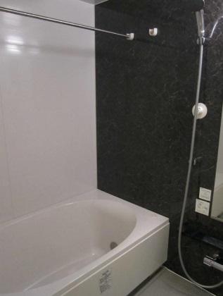 Bathroom. With bathroom dryer full Otobasu