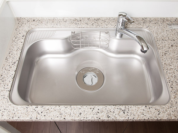 Kitchen.  [Silent sink] I paste the material to reduce the vibration to sink back. Water also will also be gently running water sound I sound.