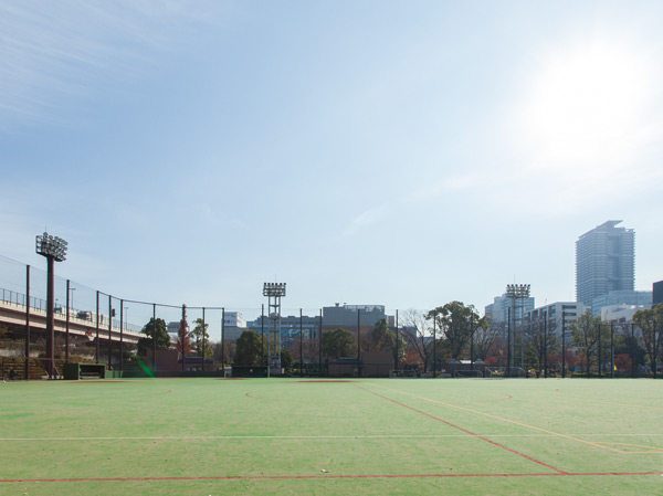 Surrounding environment. Municipal Hamacho park (about 940m ・ A 12-minute walk)