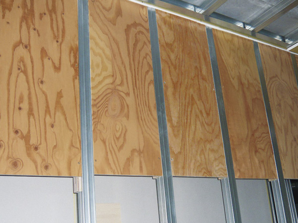 Interior.  [Furniture anti-tip base] Prevent the fall of the furniture at the time of earthquake, The main bedroom the foundation reinforcement for prevention of furniture fall, Western style room, refrigerator ・ It has been made on the back of the washing machine yard.  ※ Except for some room. (Same specifications)