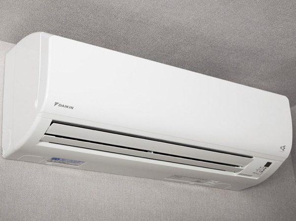 Interior.  [Air conditioning with air purifier function] Viruses and bacteria ・ Fungus, Allergic substance, Also suppress odor. It is air-conditioned to keep a comfortable air environment not only at room temperature.  ※ LD ・ Standard equipment on all room (same specifications)