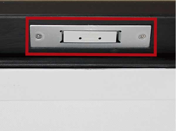 Security.  [Security sensors in alarm inform the intrusion] Entrance door, Second floor of A ・ Set up a crime prevention sensor is in the window facing the living room patio of the B type dwelling unit ( ※ Except for the FIX window). When the opening crime prevention sensor is installed is opened while security set, Sensor reacts, Place a abnormal signal to the security company sounds an alarm at the dwelling units within the intercom master unit and the Genkanshi machine.