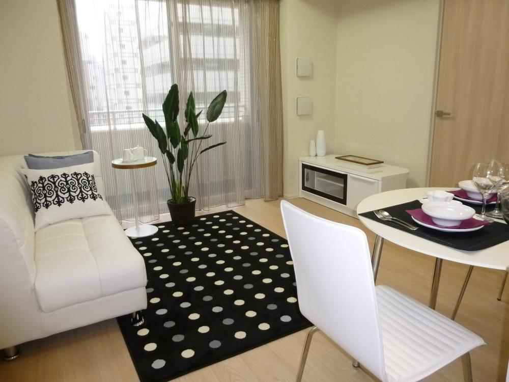 Living. Indoor (11 May 2013) Shooting