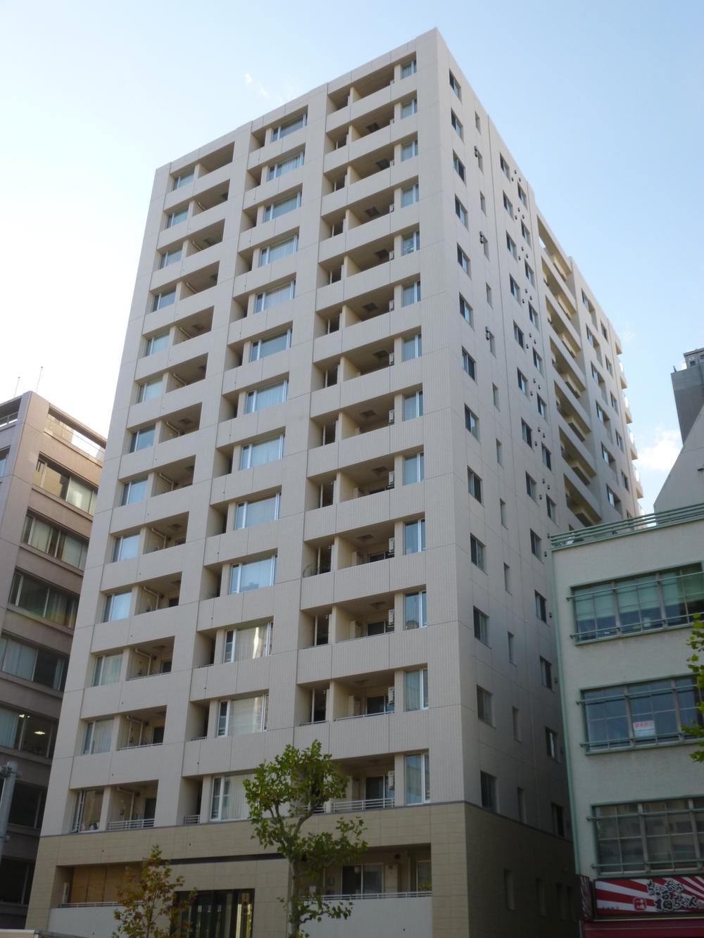 Local appearance photo. Local (11 May 2013) Shooting appearance