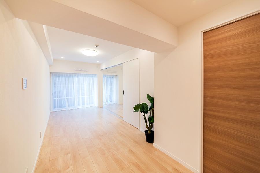 Living. 11 Pledge of living dining