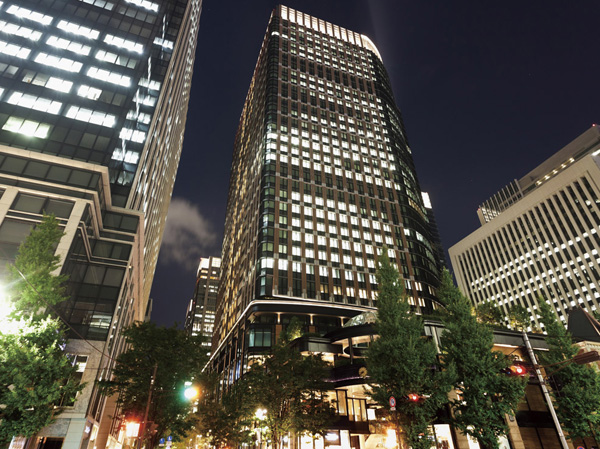 Surrounding environment. Marunouchi Brick Square (26 minutes walk, About 2070m)