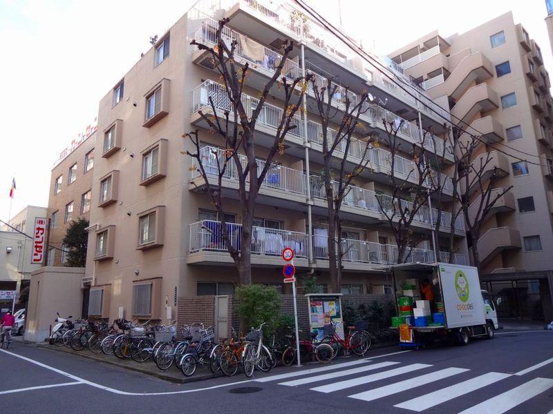 Local appearance photo. appearance