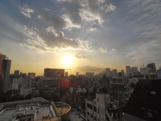 View photos from the dwelling unit