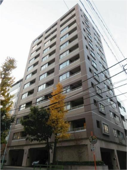 Local appearance photo. Local (12 May 2013) Shooting