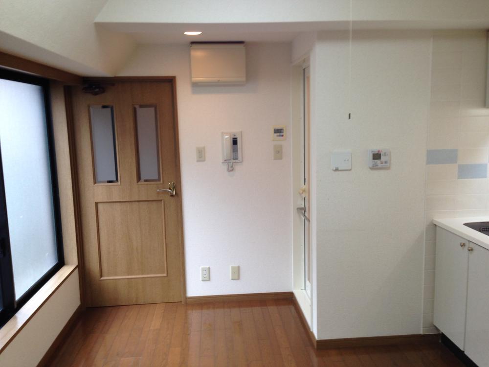 Living. Indoor (11 May 2013) Shooting