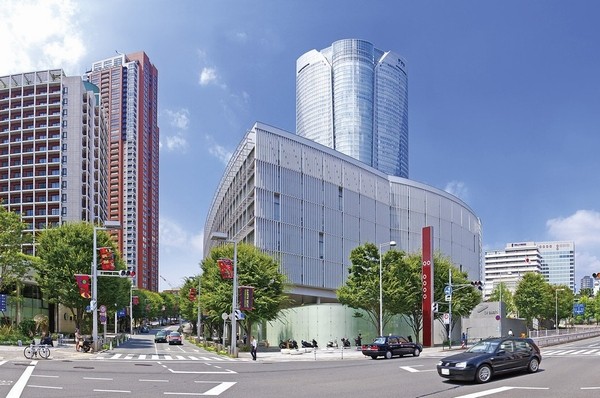 Roppongi (about 500m from Roppongi Station)