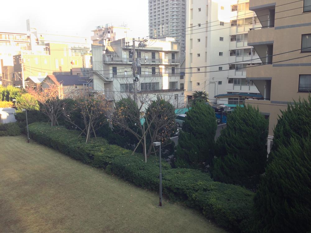 View photos from the dwelling unit