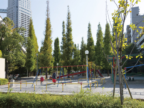 Surrounding environment. Akatsuki park (about 460m ・ 6-minute walk)