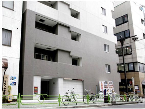 Local appearance photo