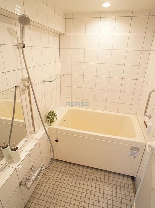 Bathroom. Reheating, Otobasu function