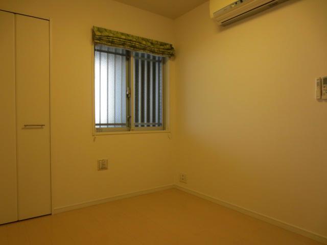 Other. Western-style 5.3 Pledge