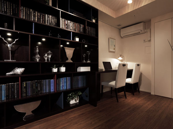 Interior.  [Western-style 2] 70S type model room