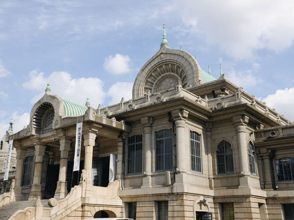 Surrounding environment. Tsukiji Honganji (Tier Russia Residence / About 2000m, Chrono Residence / About 1900m)