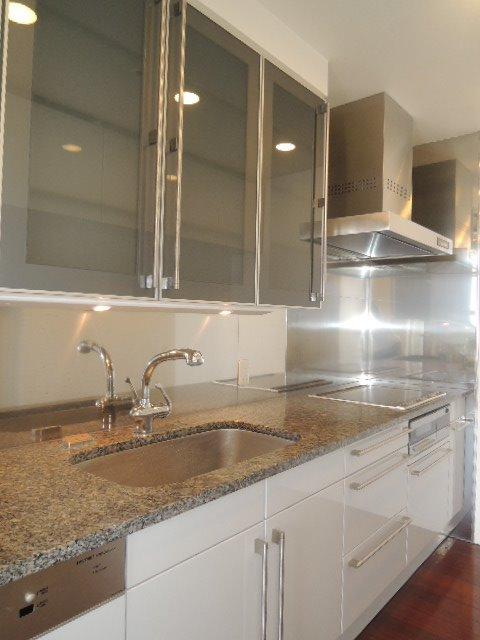 Kitchen. Kitchen space with a comfortable space.