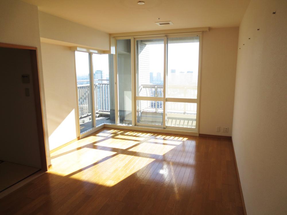 Living. Indoor (12 May 2013) Shooting