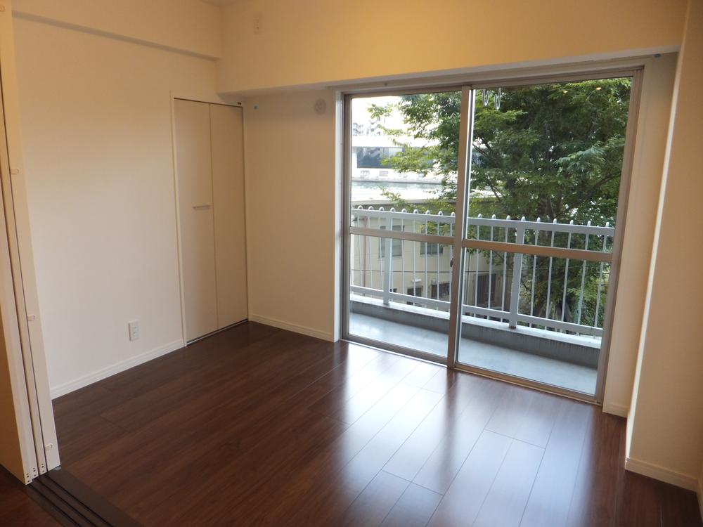 Non-living room. Western-style 1