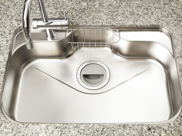 Kitchen.  [Quiet sink] Low-noise specification to suppress the sound of when you dropped the water wings sound and tableware. Also remembering the room in depth, Cookware is also easy to wash sink.