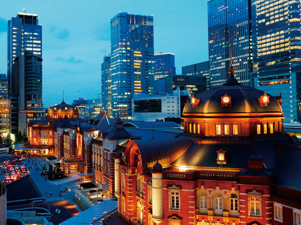 Surrounding environment. Tokyo Station (walk 17 minutes / About 1360m)