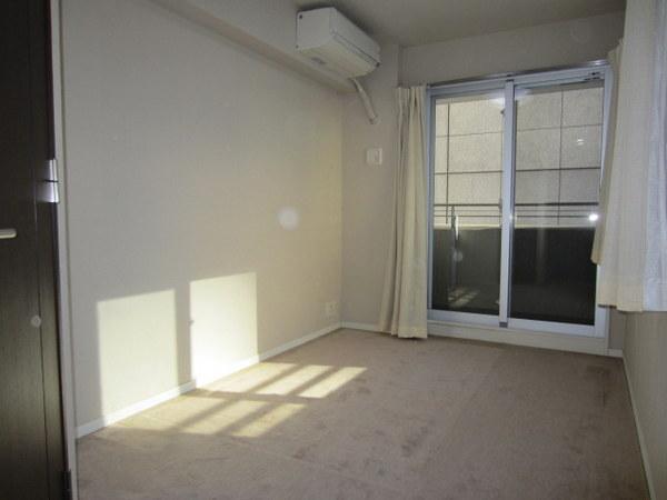 Non-living room. Western-style 1