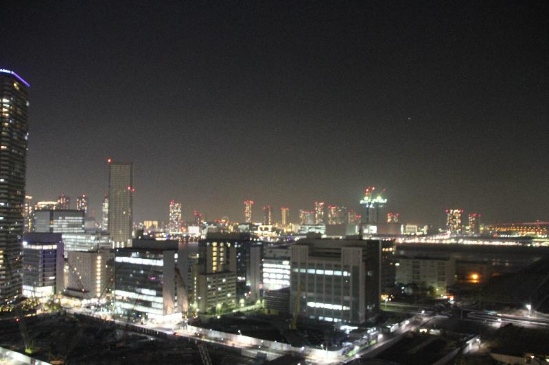 View photos from the dwelling unit. This is, It is the view of the Kasai district.