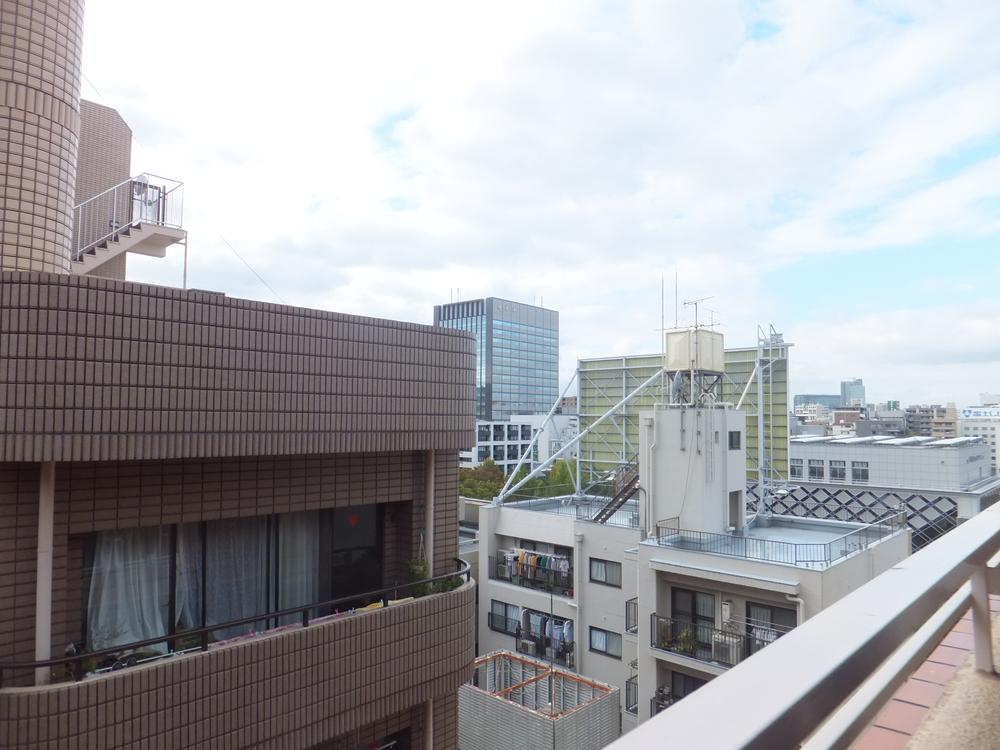 View photos from the dwelling unit. View from the balcony (10 May 2013) Shooting