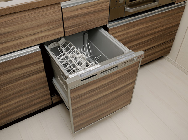 Kitchen.  [Dishwasher] After the dishwasher is finished beautifully simple, A dishwasher with a sanitary and water-saving effect was standard equipment.