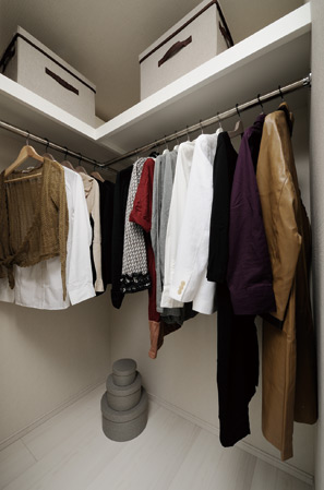 Receipt.  [Walk-in closet (Btype only)]  ※ Shooting Btype model room