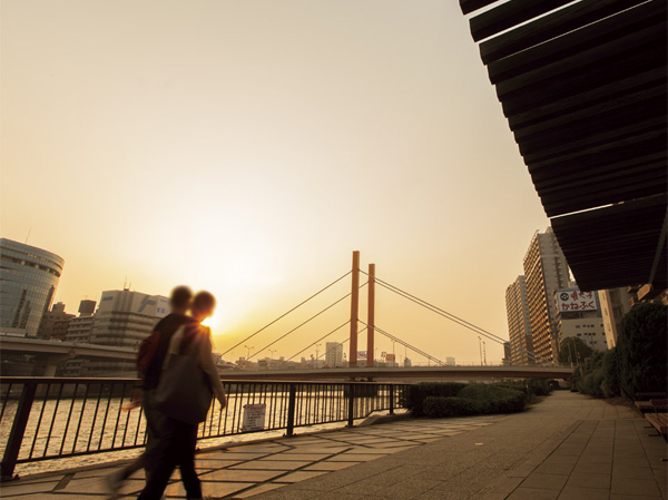 Surrounding environment. Sumida River Terrace (about 200m) ※ June 2013 shooting