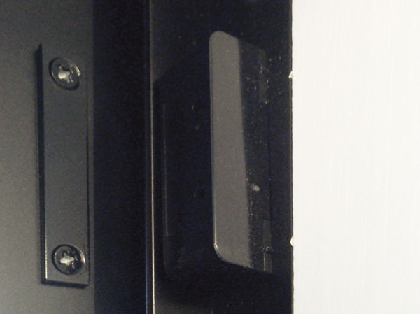 Security.  [Security sensors] In the window facing the front door and balcony, Set up a crime prevention sensor in conjunction with electronic security system. If there is an external intrusion, Problem to security company.  ※ E type has been installed in all of the window. (Same specifications)