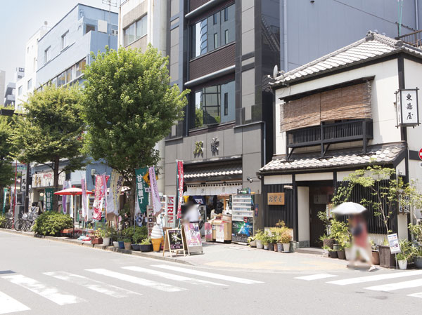 Surrounding environment. Amazake alley (about 760m ・ A 10-minute walk)