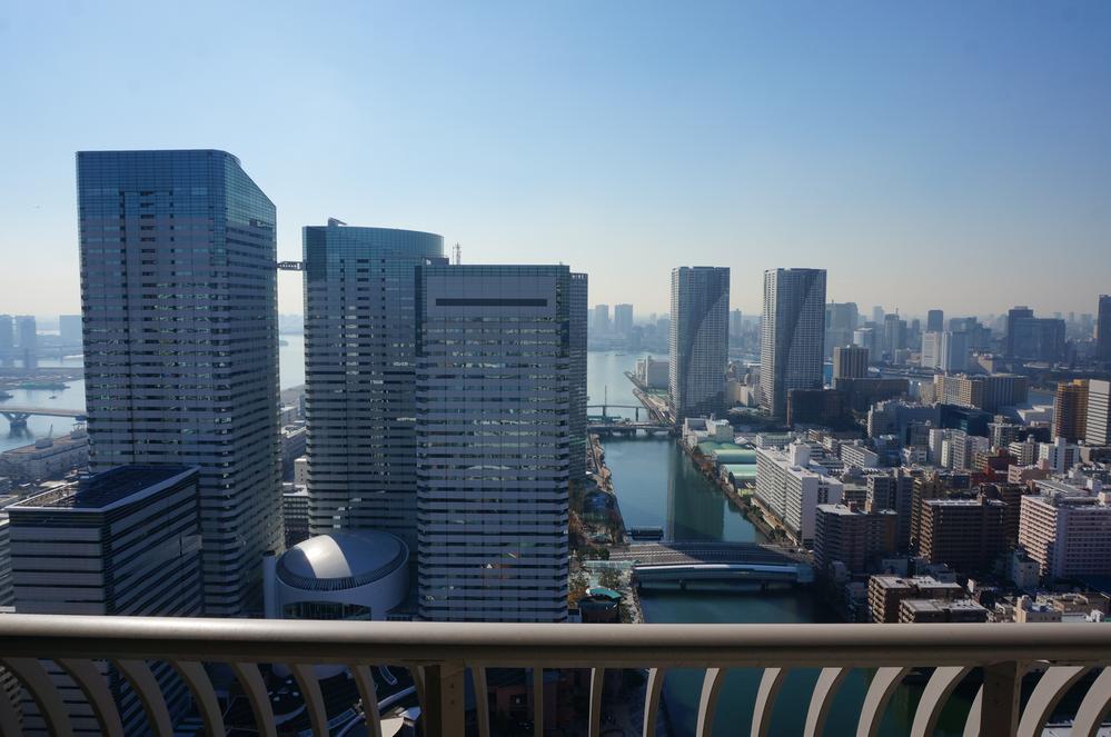 View photos from the dwelling unit. View from the site (December 2013) Shooting