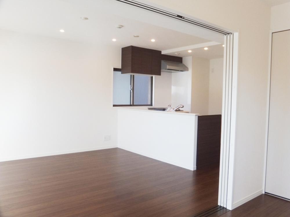 Living. Indoor (12 May 2013) Shooting