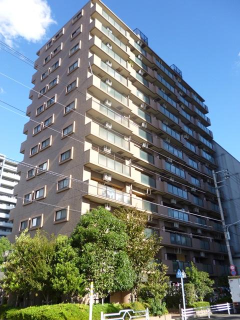 Local appearance photo. Local (12 May 2013) Shooting