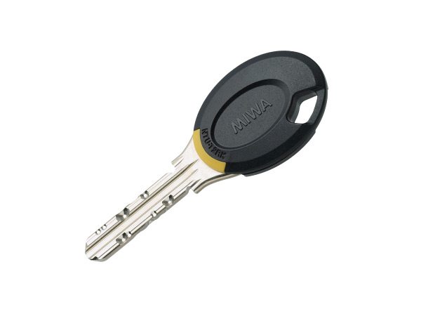 Security.  [Non-touch key] Major auto-lock door, That can be unlocked by simply closer to the sensor, Has adopted a non-touch key (non-contact type key). There is no trouble inserting the key into the keyhole, It can be operated comfortably. (Same specifications) ※ There is also a place that does not employ some non-touch key.