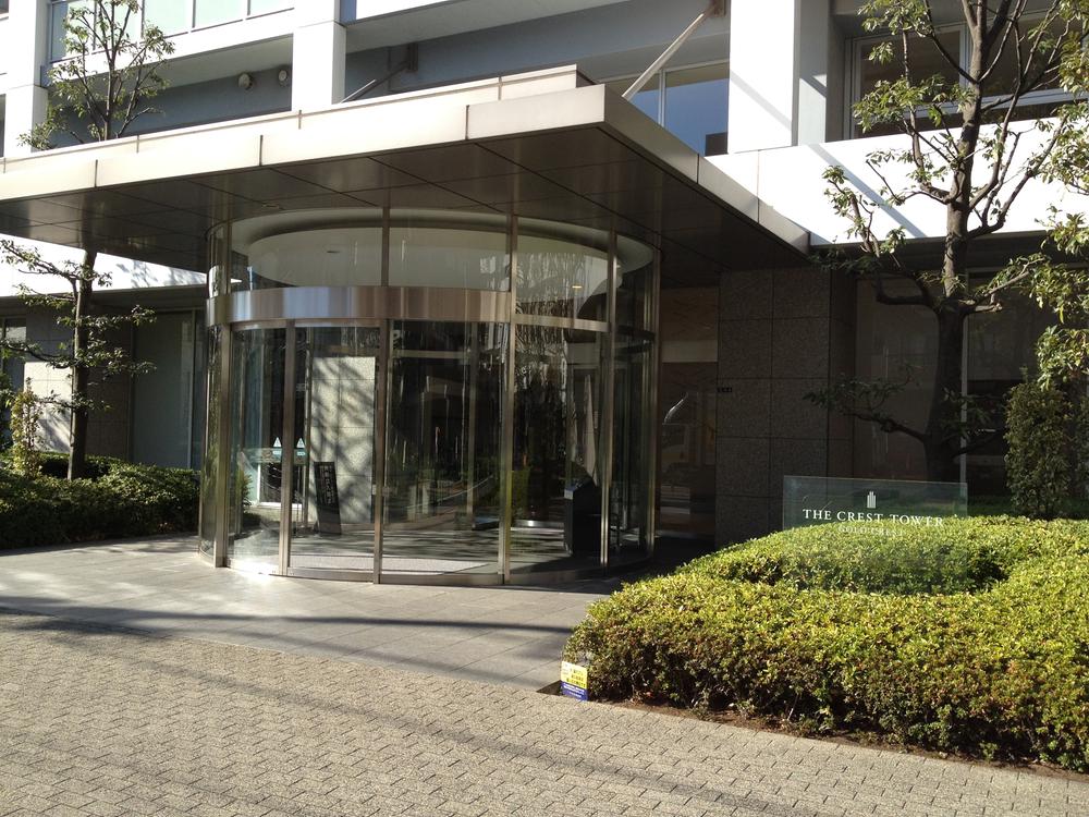 Entrance. Common area (November 2013) Shooting