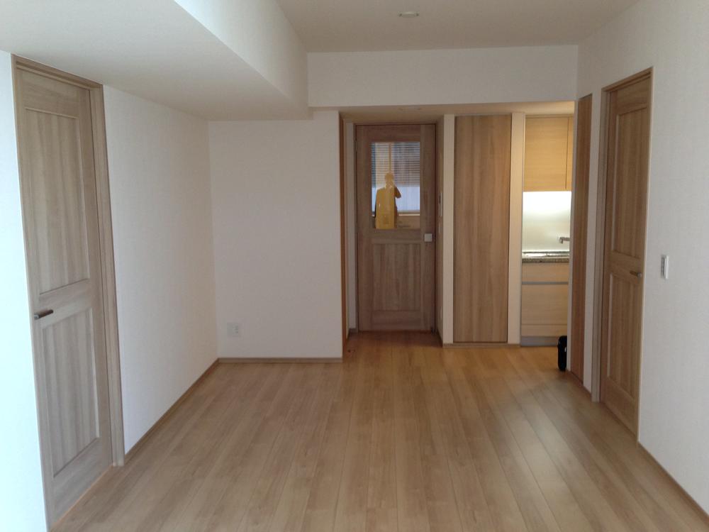 Living. Indoor (11 May 2013) Shooting