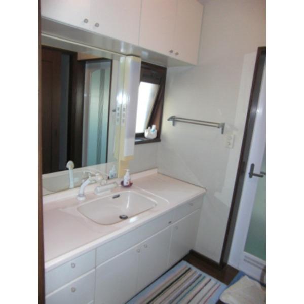 Other local. First floor lavatory